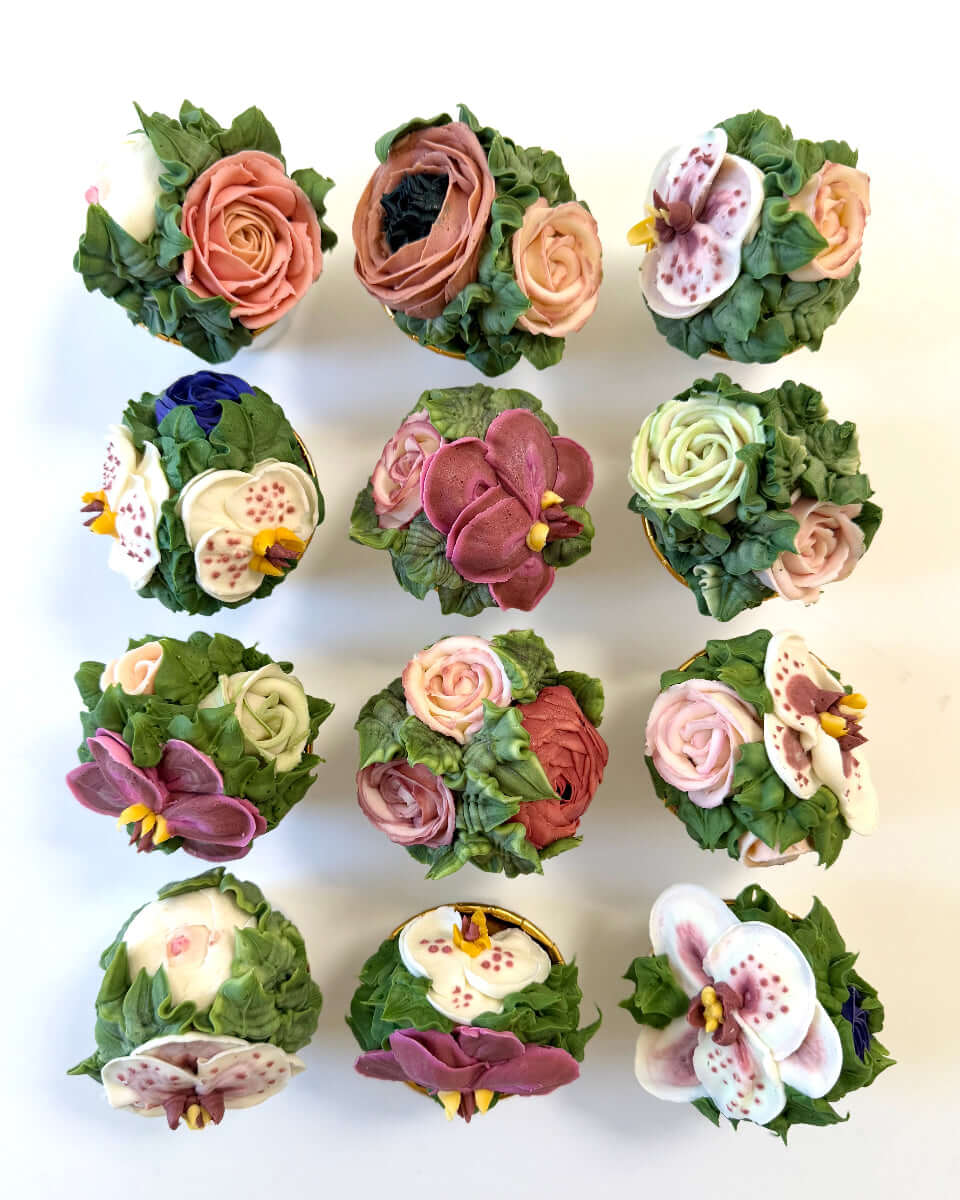 Sweet n Skinny Signature Bloom Cakes