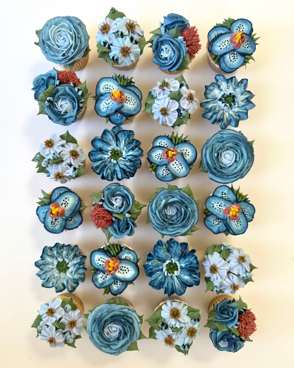 Sweet n Skinny Signature Bloom Cakes