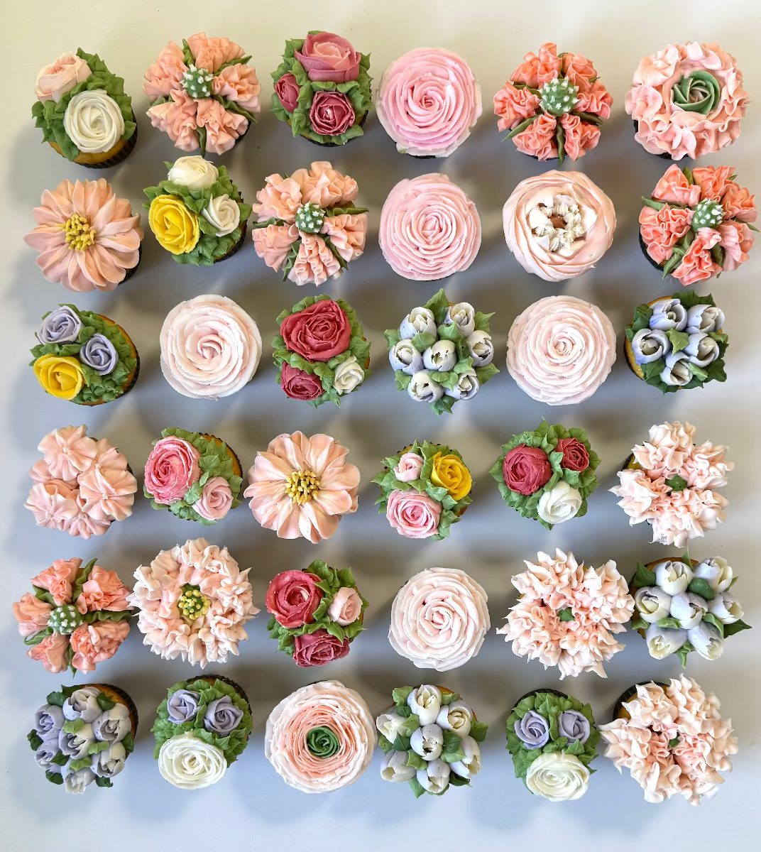 Sweet n Skinny Signature Bloom Cakes